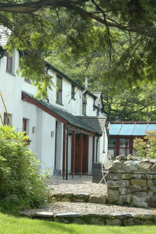 Hotel Dolffanog Fawr à Tal-y-llyn Extérieur photo